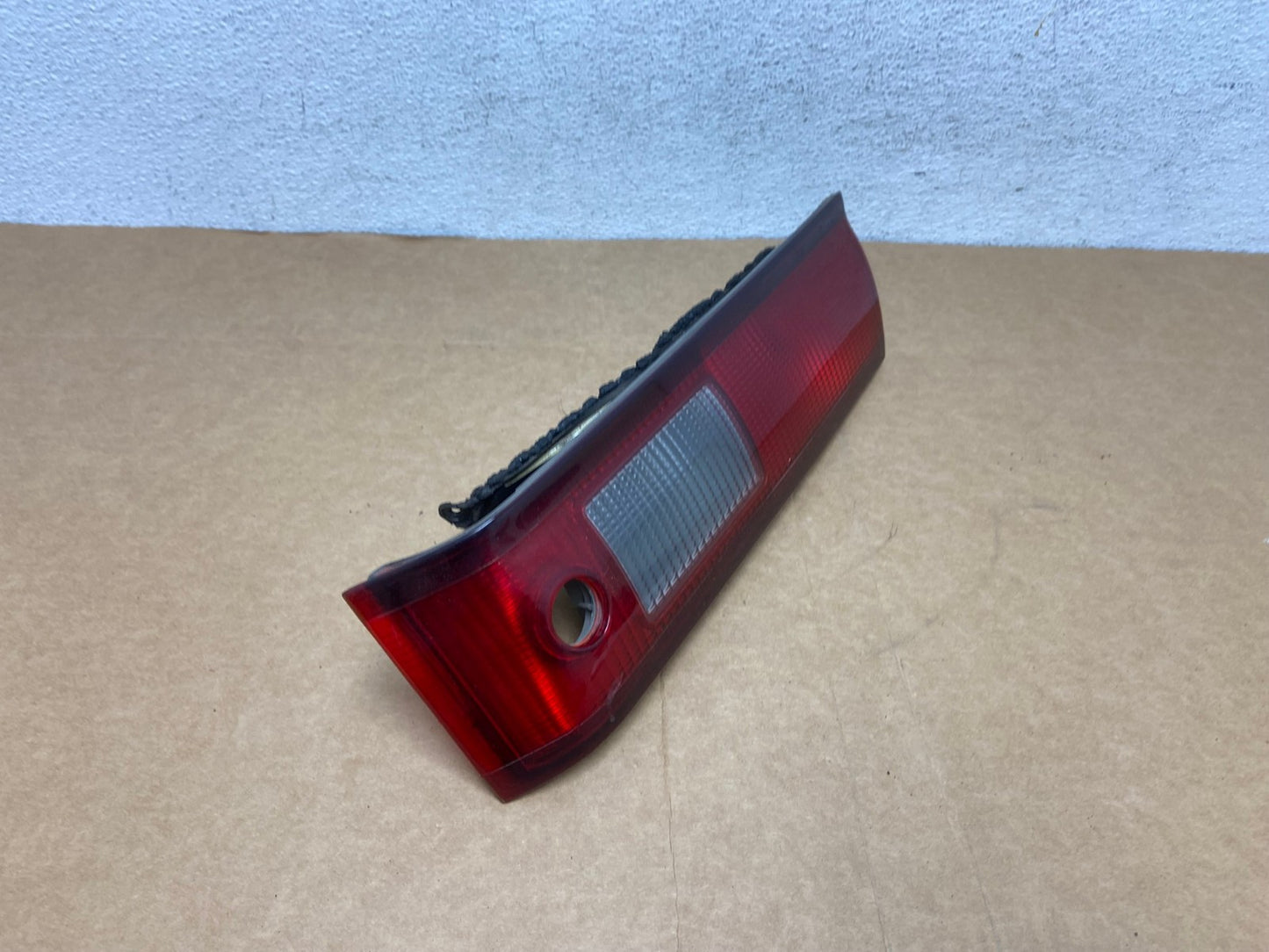 1997 1998 1999 Toyota Camry Tail Light Inner Right Passenger AD4413 LK2