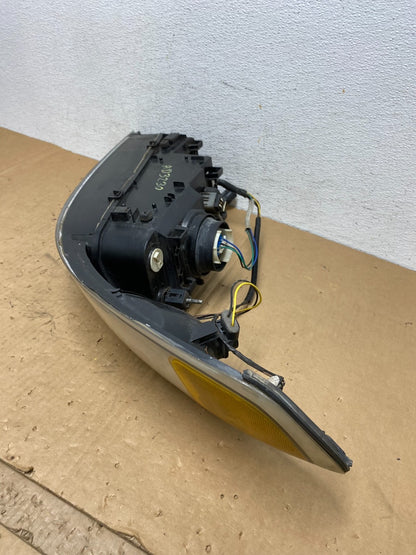 1999-2001 Lincoln & Town Car Right Passenger RH Headlight Halogen AD3230 DW7