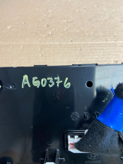 2018 2019 2020 Hyundai Elantra Center Heater A/C Climate Control Panel AG0376 DG6