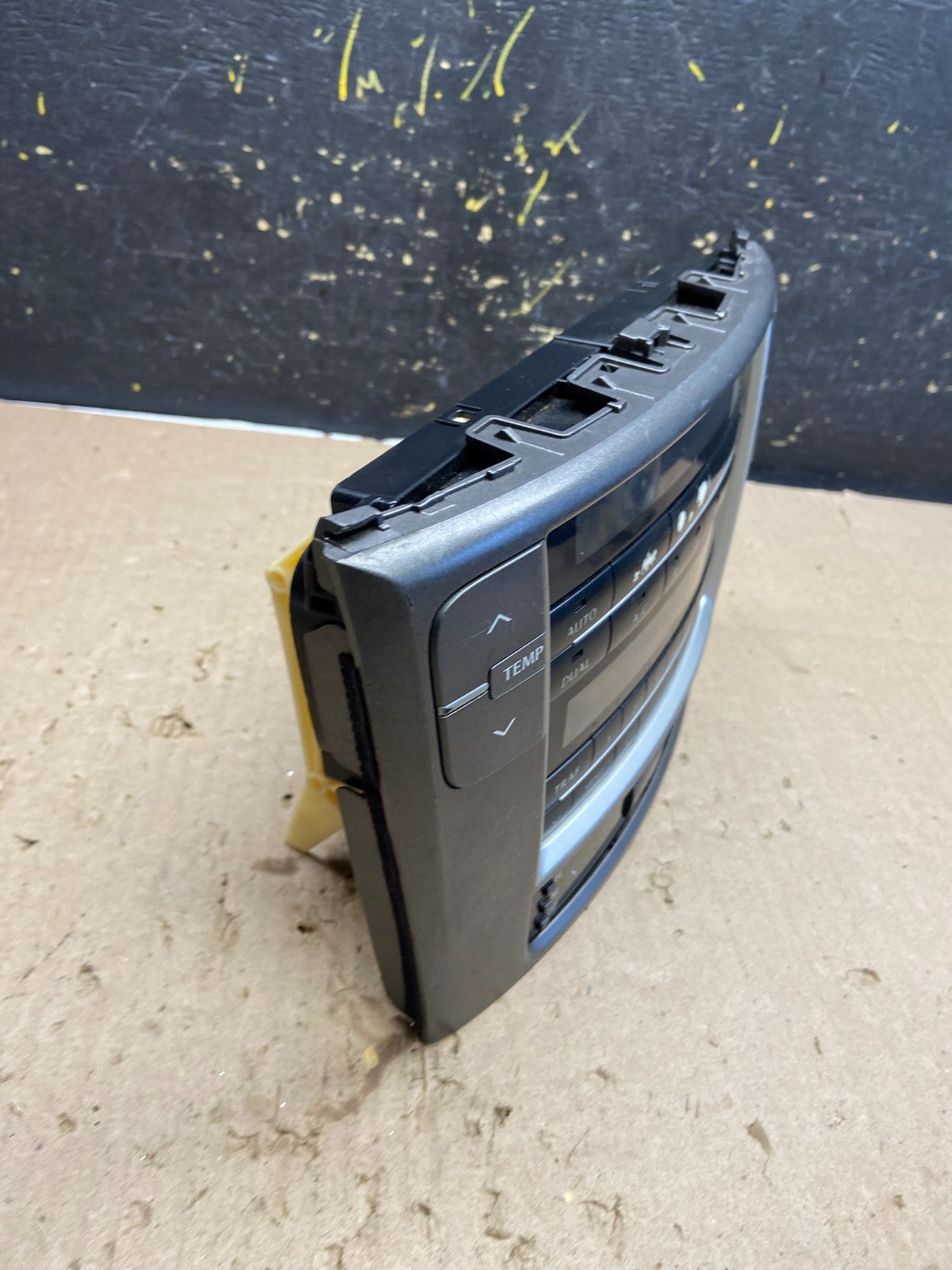 2006 to 2009 Lexus IS250 Screen Radio AM-FM CD Tuner Head Unit OEM ab5381 DG2