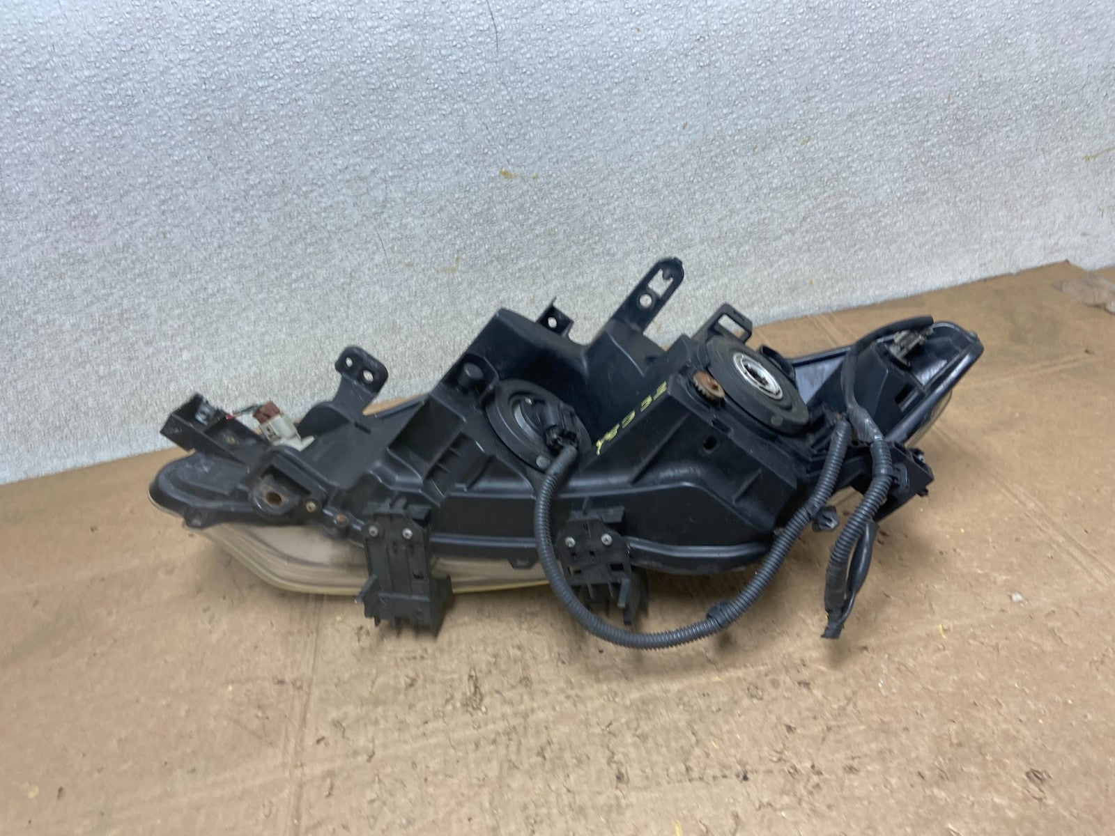 2011 to 2014 Nissan Murano Headlight Right Passenger Rh Oem Halogen Y8332 DW7