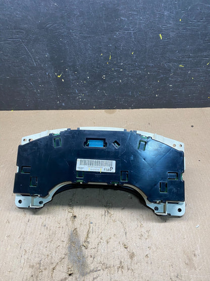 2004 to 2007 Chevrolet Express Speedometer Cluster Gauge OEM Q9321 DG5