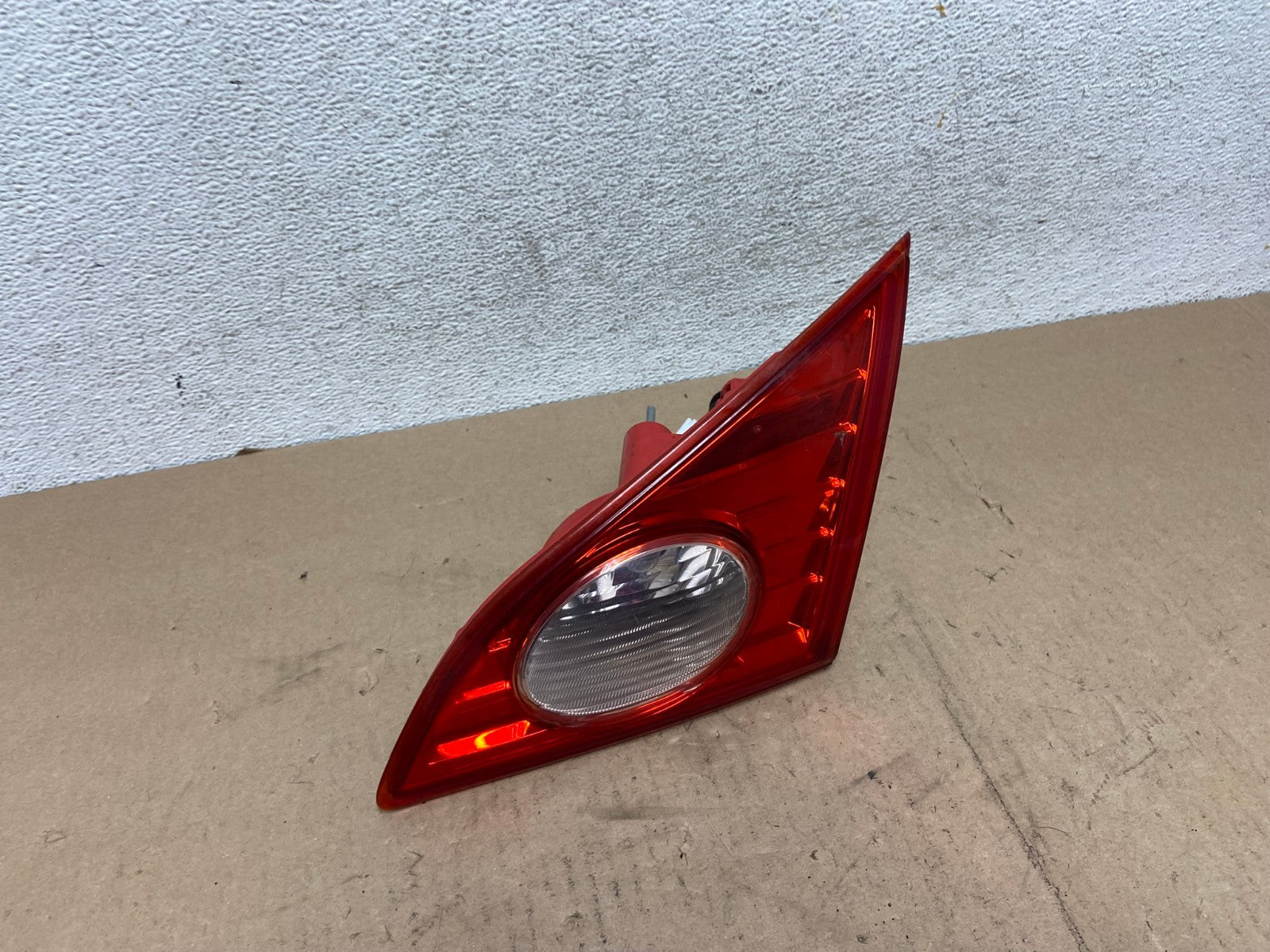 2009 2010 Nissan Murano Right Passenger Rh Side Inner Tail Light AG4688 LK2
