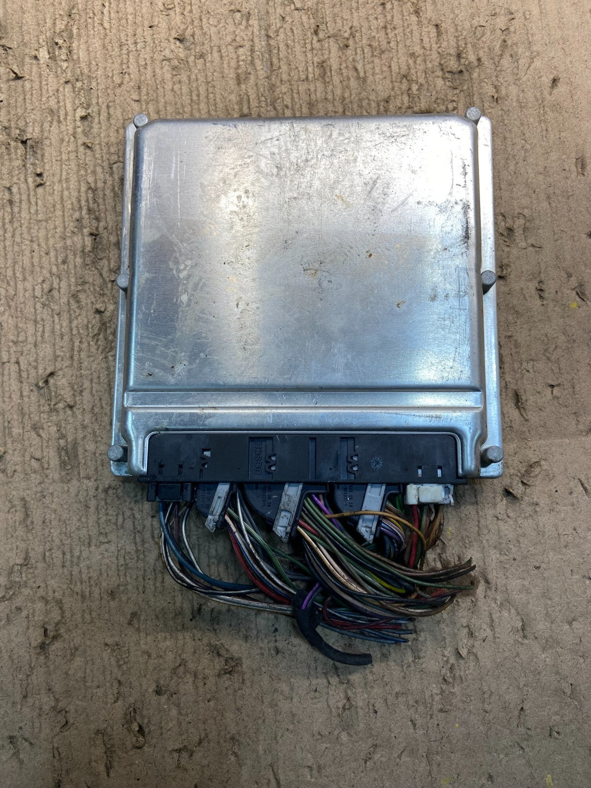 2000 to 2006 Mercedes S430 S500 ECU ECM Engine Control Module Unit OEM z2255 DG2