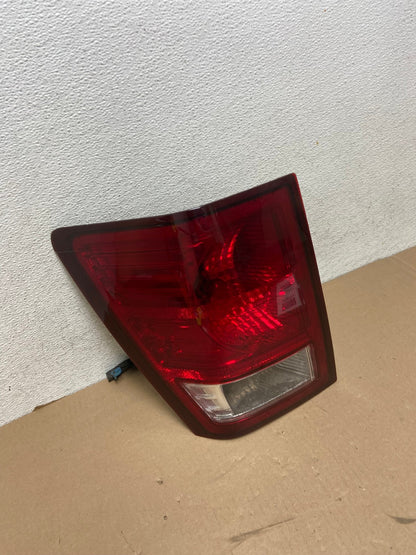2007 to 2010 Jeep Grand Cherokee Left Driver Lh Tail Light AG3345 LK2