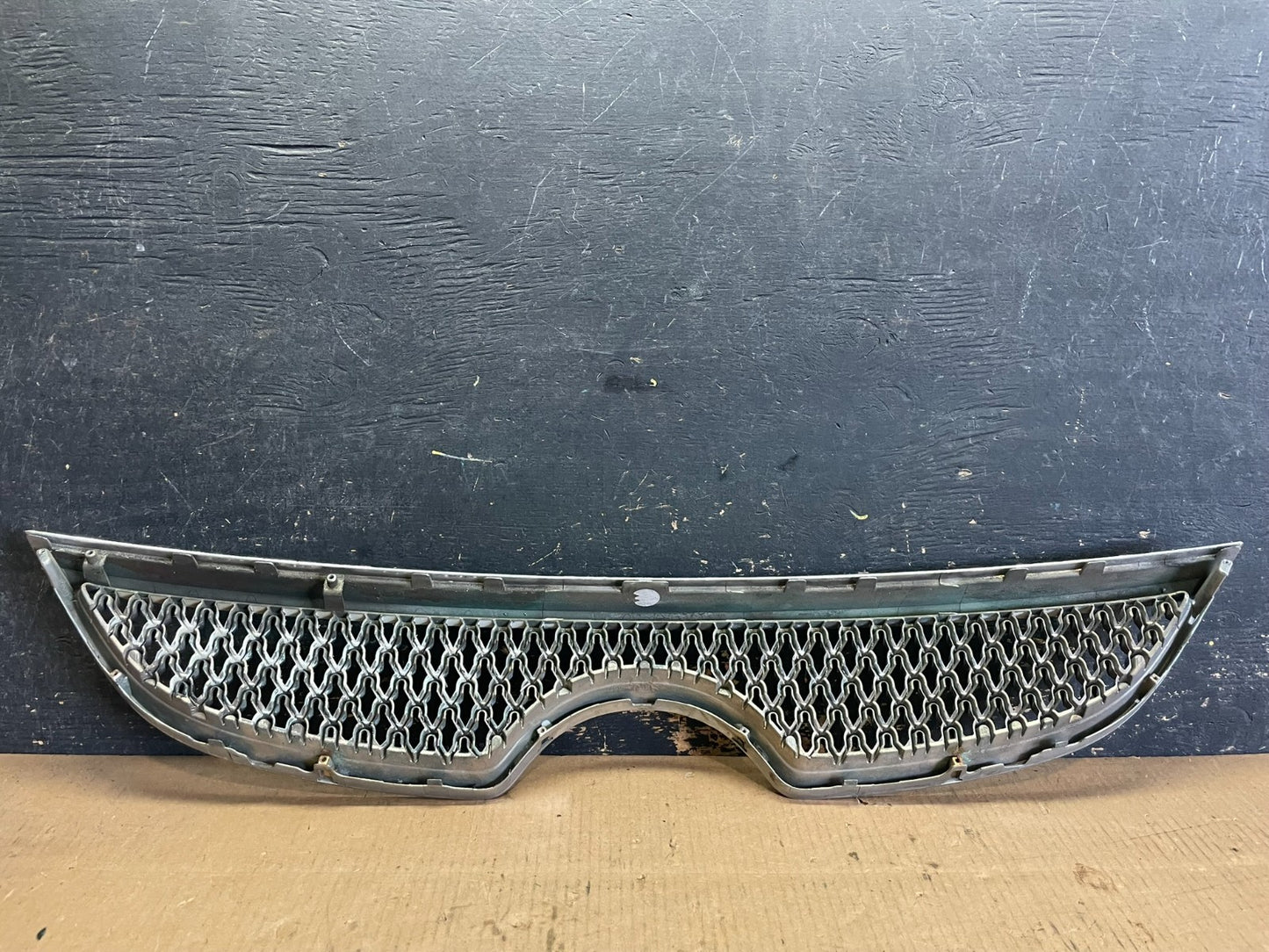 2007 to 2011 Hyundai Veracruz Chrome Grille Grill OEM AA5940 DG4