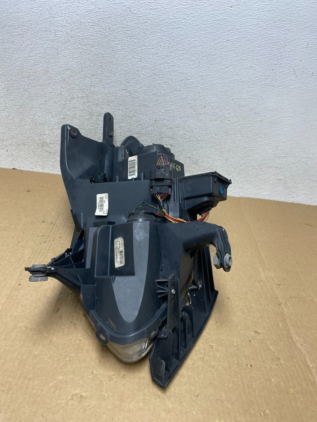 2008-2012 Buick Enclave Right Passenger Headlight Xenon Hid Two Ballast AF96659