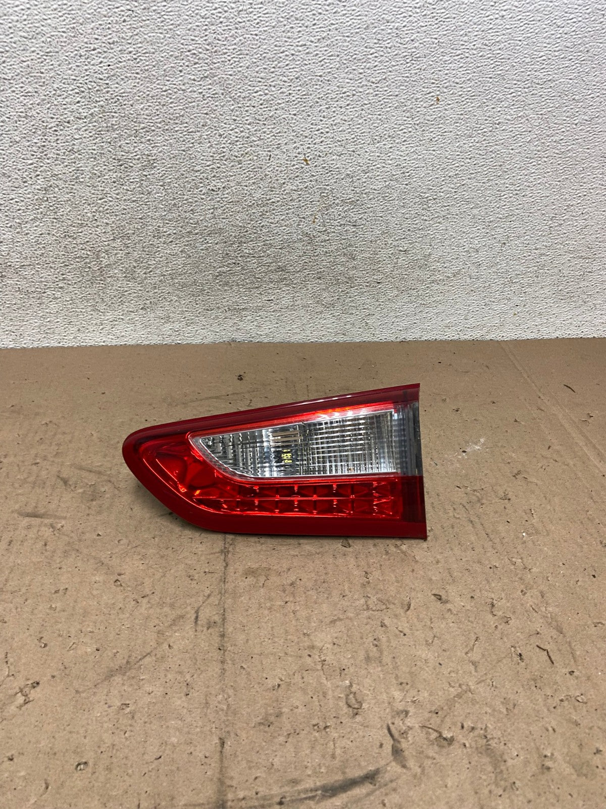 2013-2015 Infiniti JX35 QX60 Right Passenger LED Tail Light Inner AG4930 LK0