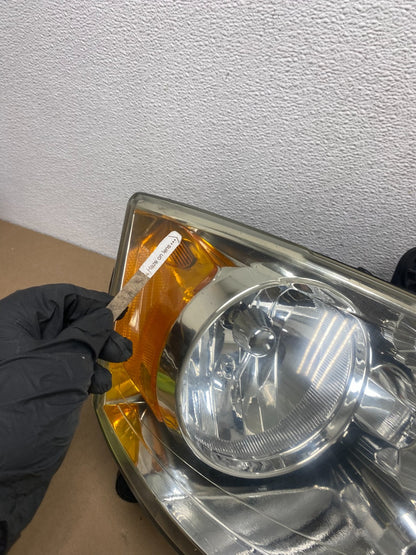 2008 to 2016 Chrysler Town and Country Left+Right Side Headlights AG5383 DW7