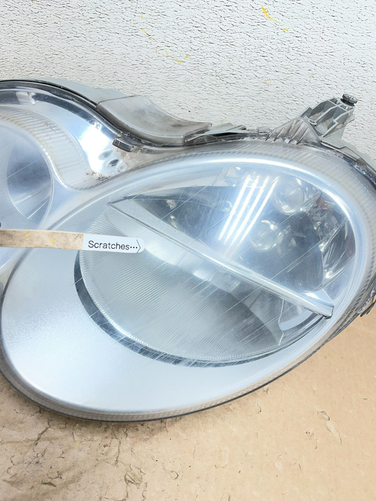 2003-2005 Mercedes Benz W209 CLK CLK350 Left Driver Halogen Headlight Y8958 DW3