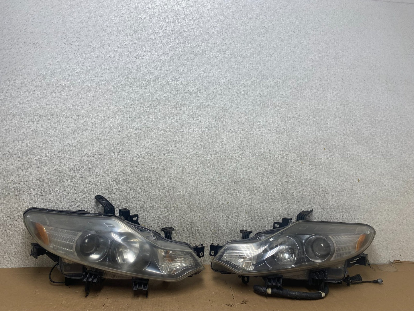 Halogen 2011 2012 2013 2014 Nissan Murano Headlights Left+Right Oem S0740 DW0