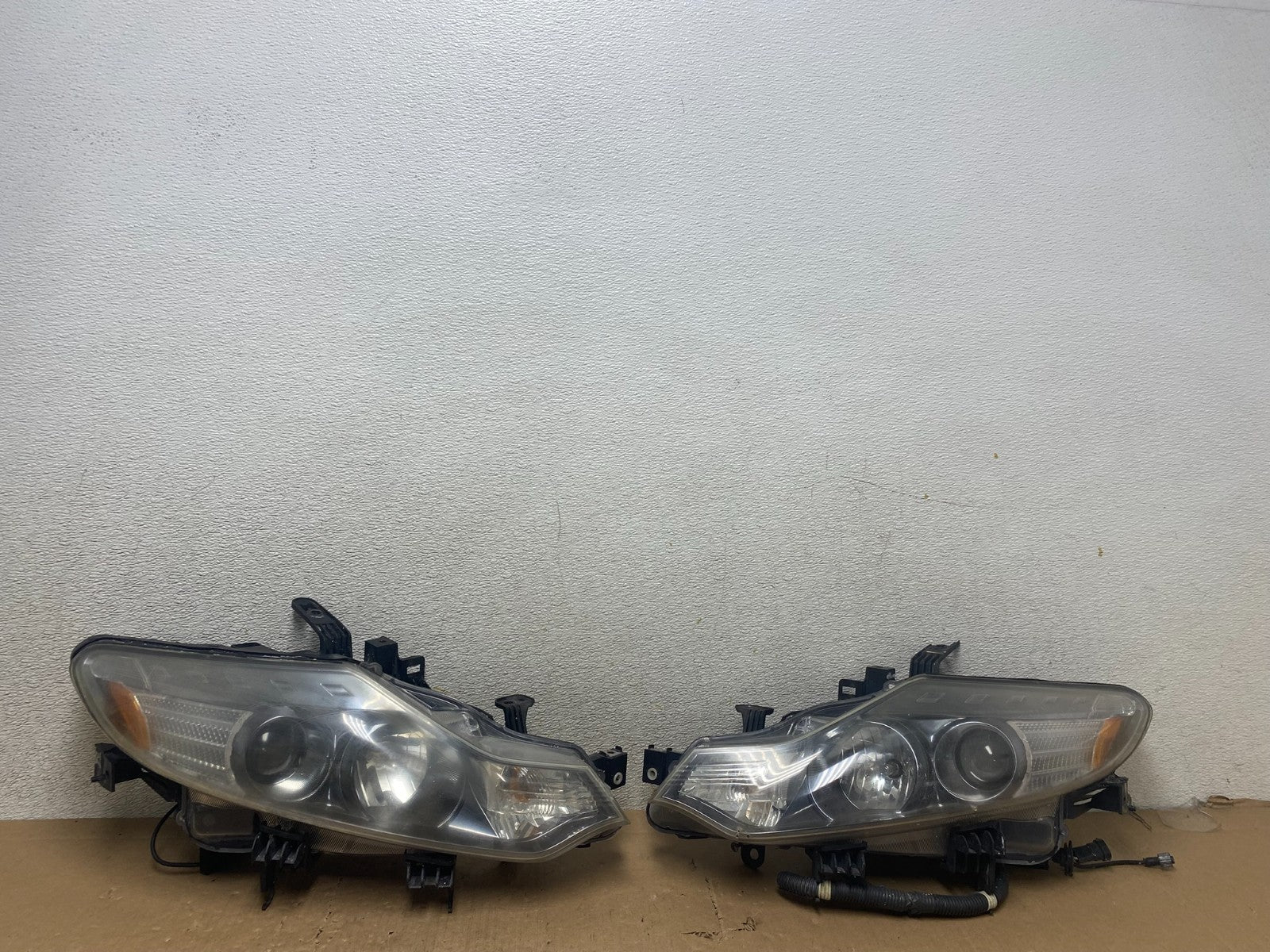 Halogen 2011 2012 2013 2014 Nissan Murano Headlights Left+Right Oem S0740 DW0