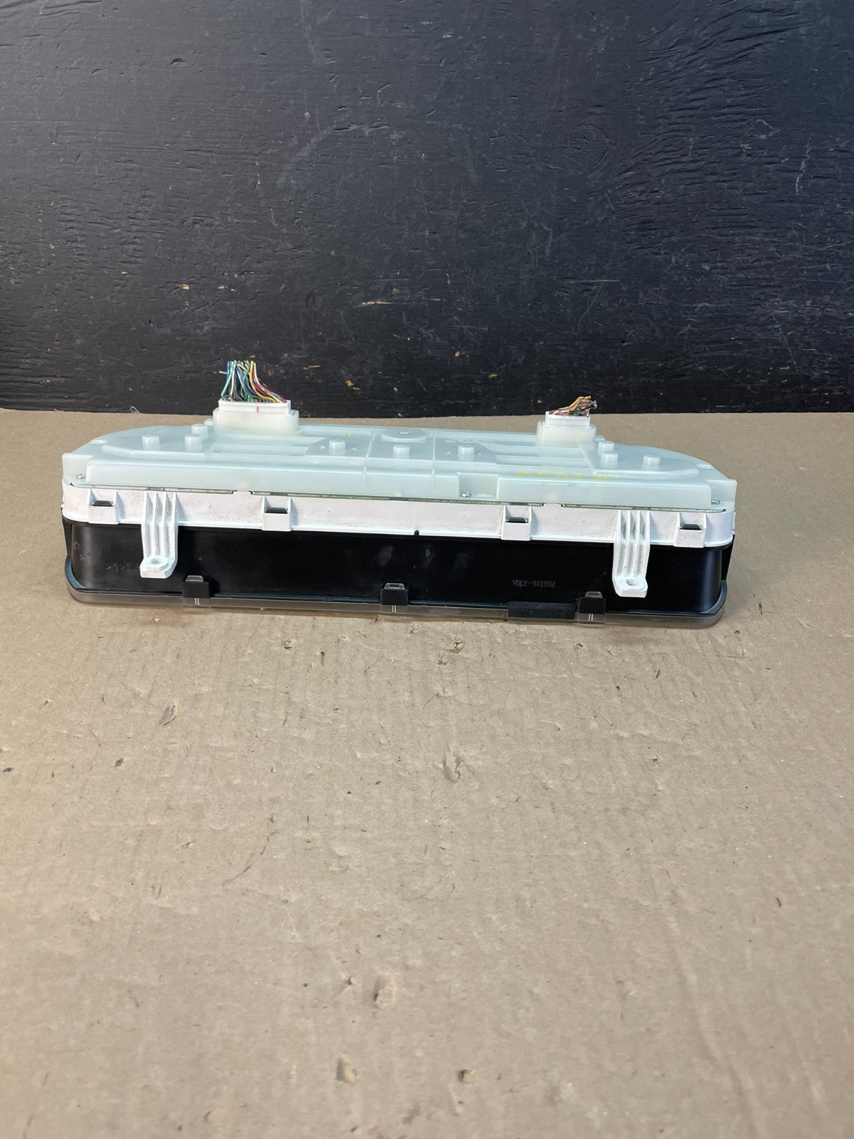 2005 2006 Toyota Tundra Speedometer Cluster Gauge AE3327 DG6