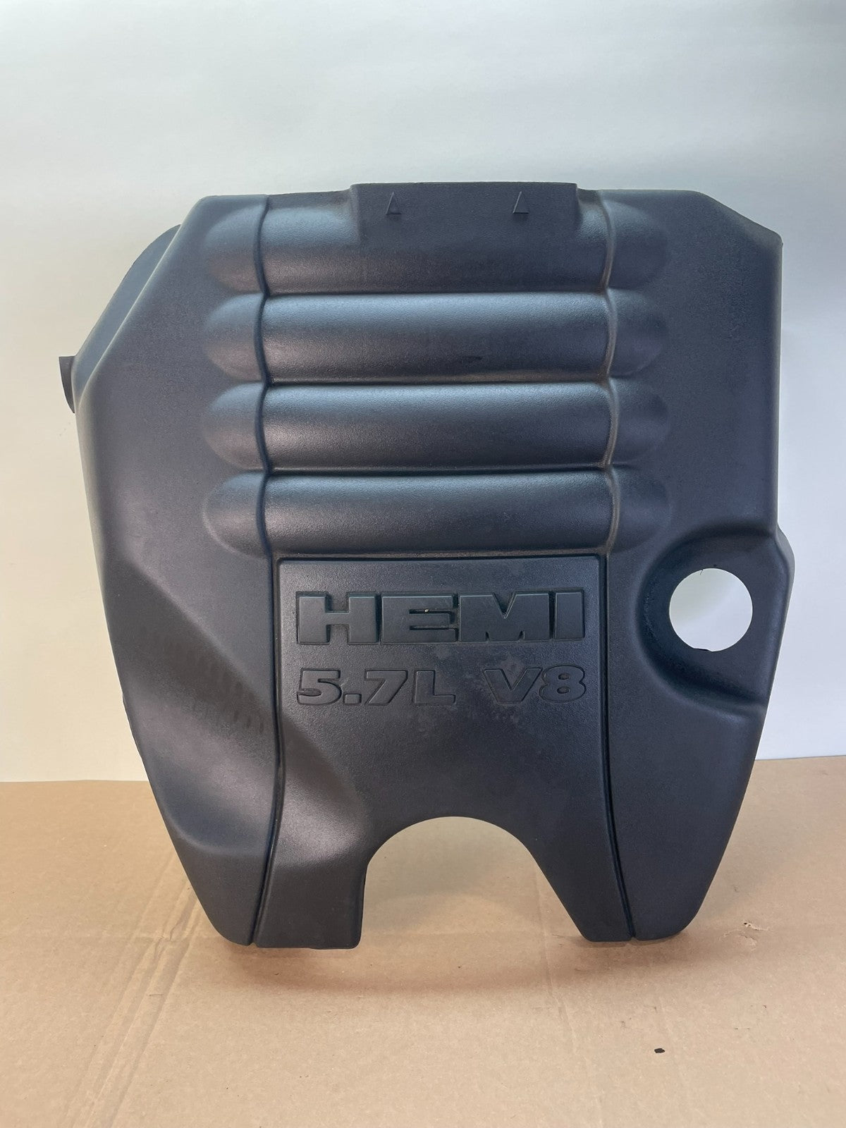 2009 to 2014 Dodge Ram 1500 Hemi 5.7L Engine Motor Cover ai0603 DG0