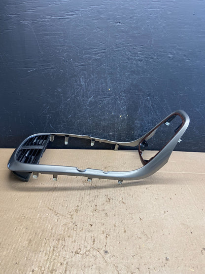 2013-2015 Chevrolet Malibu Center Dash Radio Switch Air Vent Trim Bezel ac92361