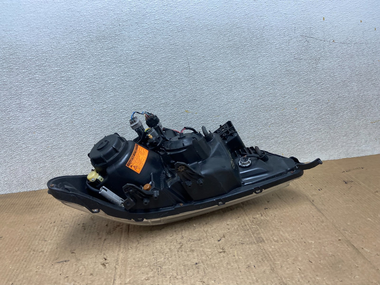 2011-2013 Mitsubishi Outlander Sport Right Passenger Xenon Headlight AA8317 DW5