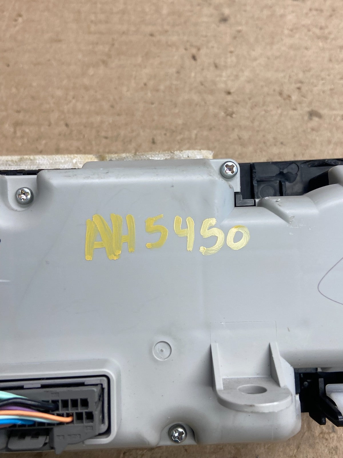 2007 to 2011 Honda CRV Manual A/C Climate Control Module D07J7 AH5450 DG5