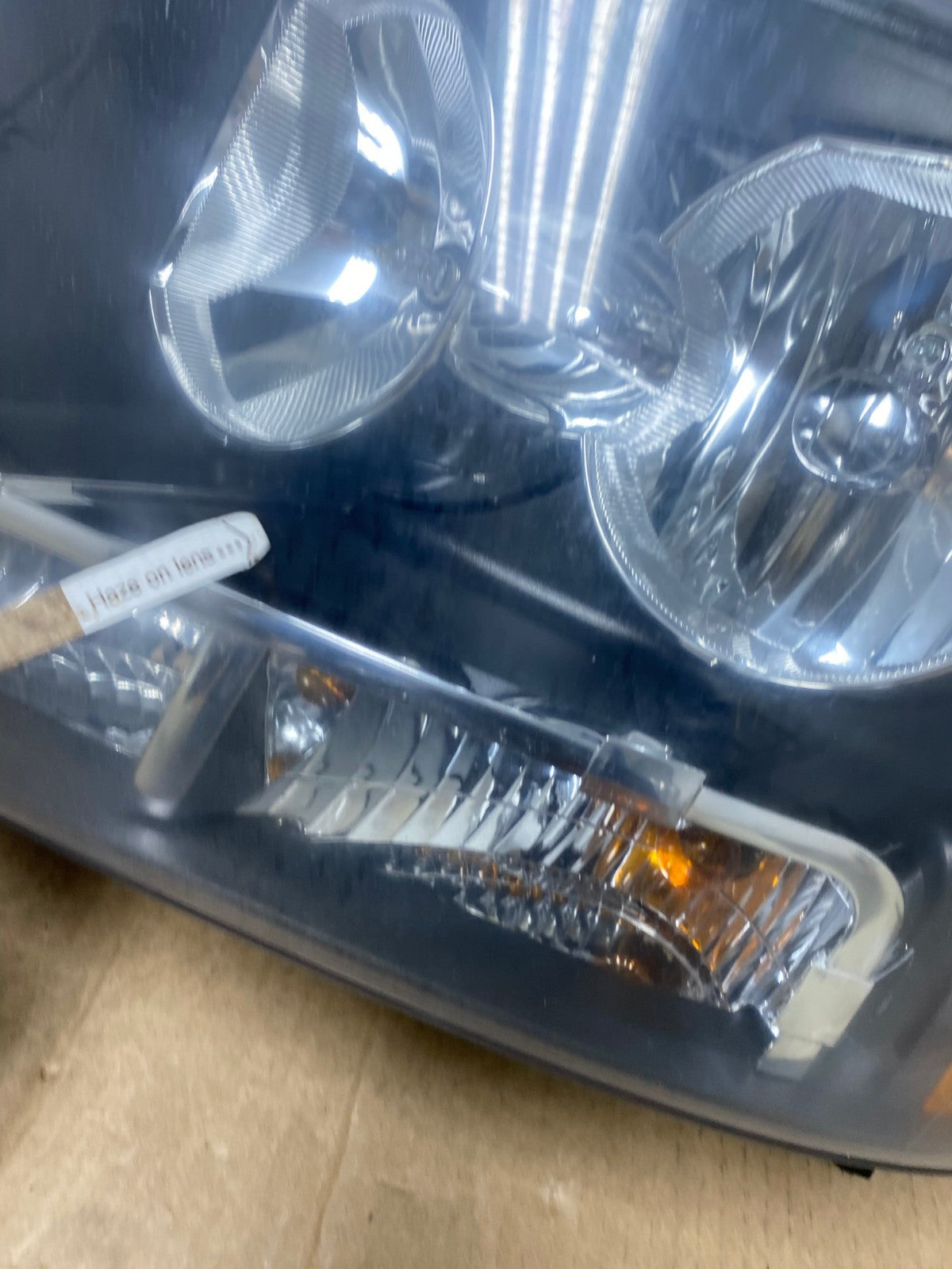 2007 to 2013 Chevrolet Suburban Tahoe Left+Right Set Headlights AG2086 LK7