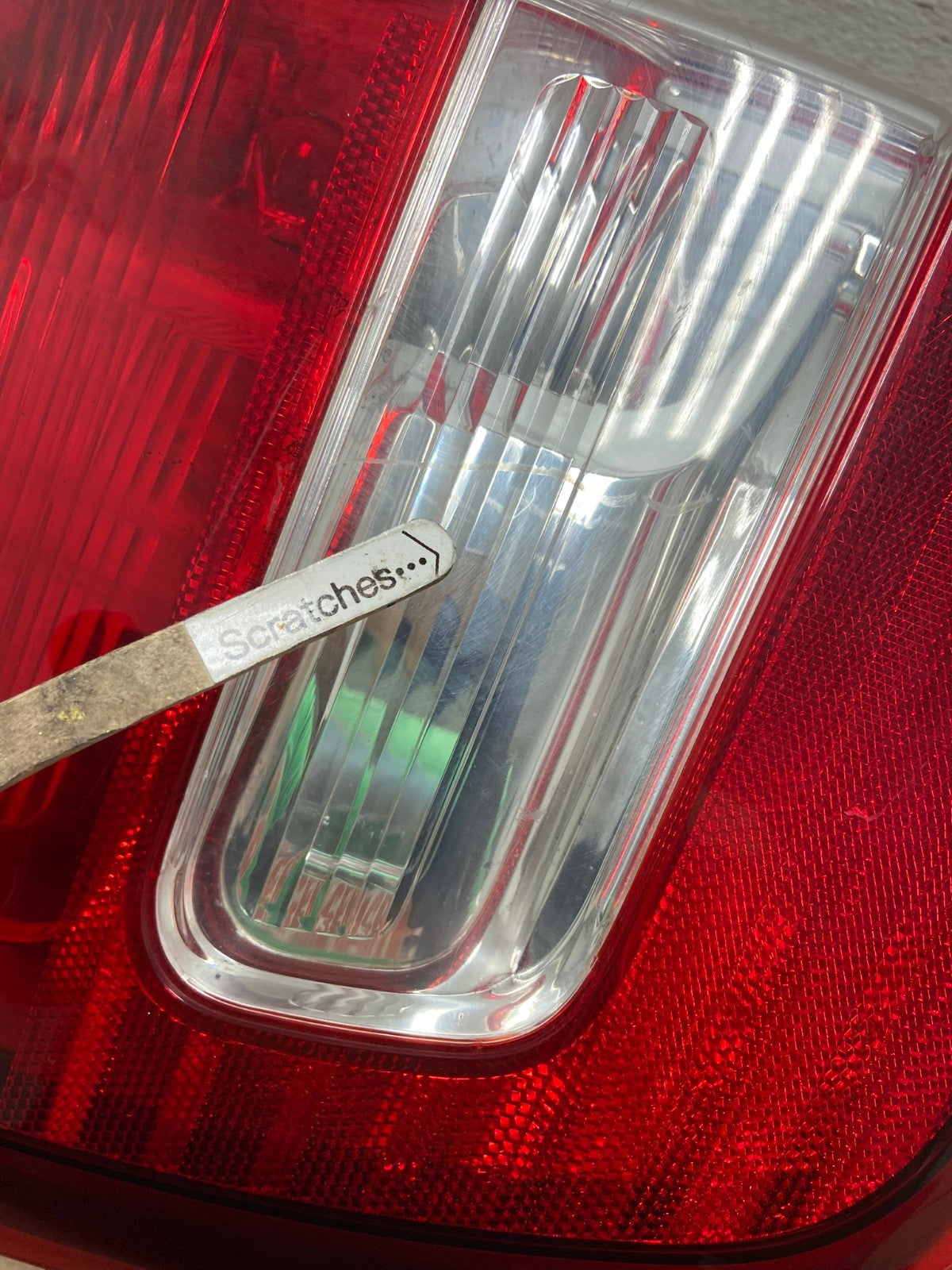 2007 - 2012 Ford Expedition Right Passenger Rh Side Tail light AD6435 LK3