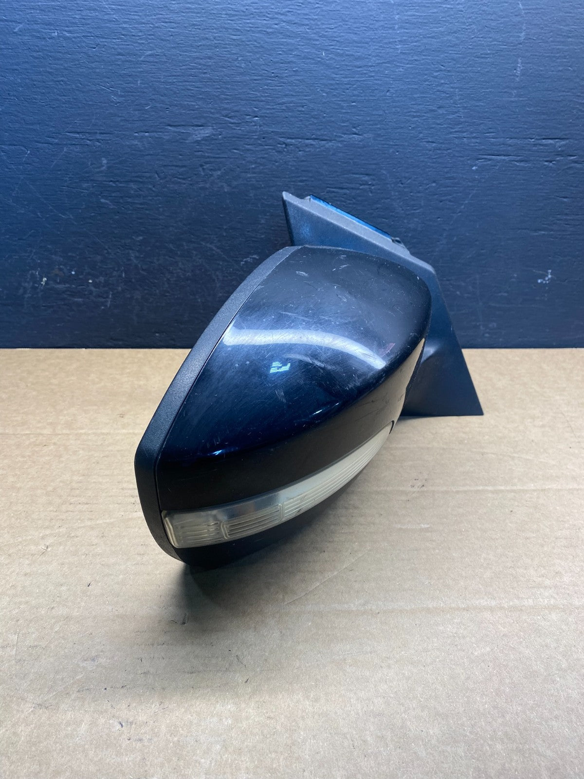 2012-2014 Ford Focus Right Passenger View Door Turn Sgn Mirror ac7945 DG1