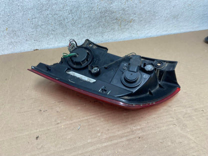2004 to 2010 Infiniti Qx56 Left Driver LH Side Tail Light AH9417 LK6