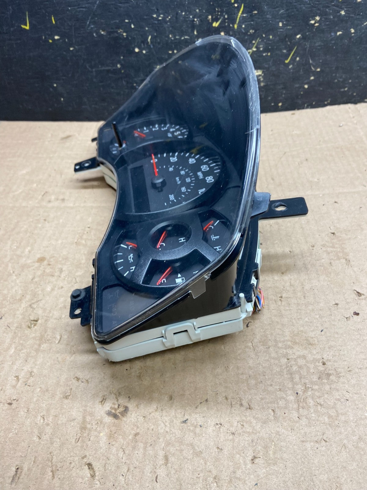 2006 Nissan Titan Armada Speedometer Cluster Gauge Bezel Z0271 DG3
