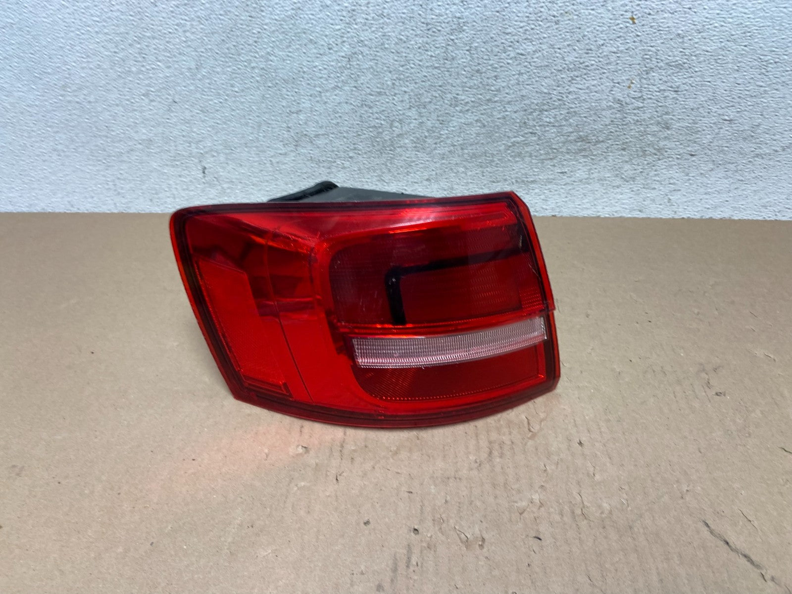 2015 to 2018 Volkswagen Jetta Left LH Side Tail Light AG5784 DG0