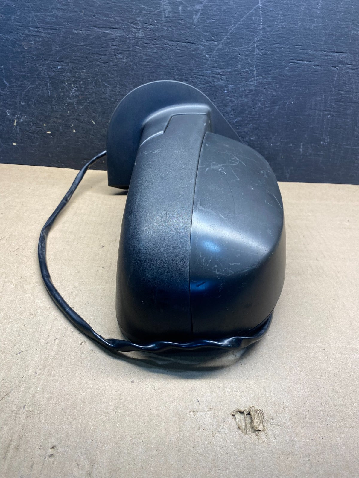 2007 to 2013 Chevrolet Tahoe Silverado Suburban Left Driver Mirror AG3192 MS0