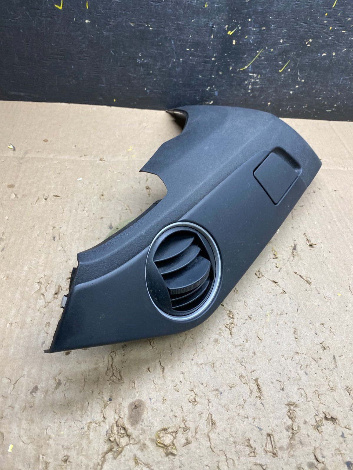 2009-2015 Honda Pilot Right Passenger Dash Vent Center Panel Bezel U5155 DG2