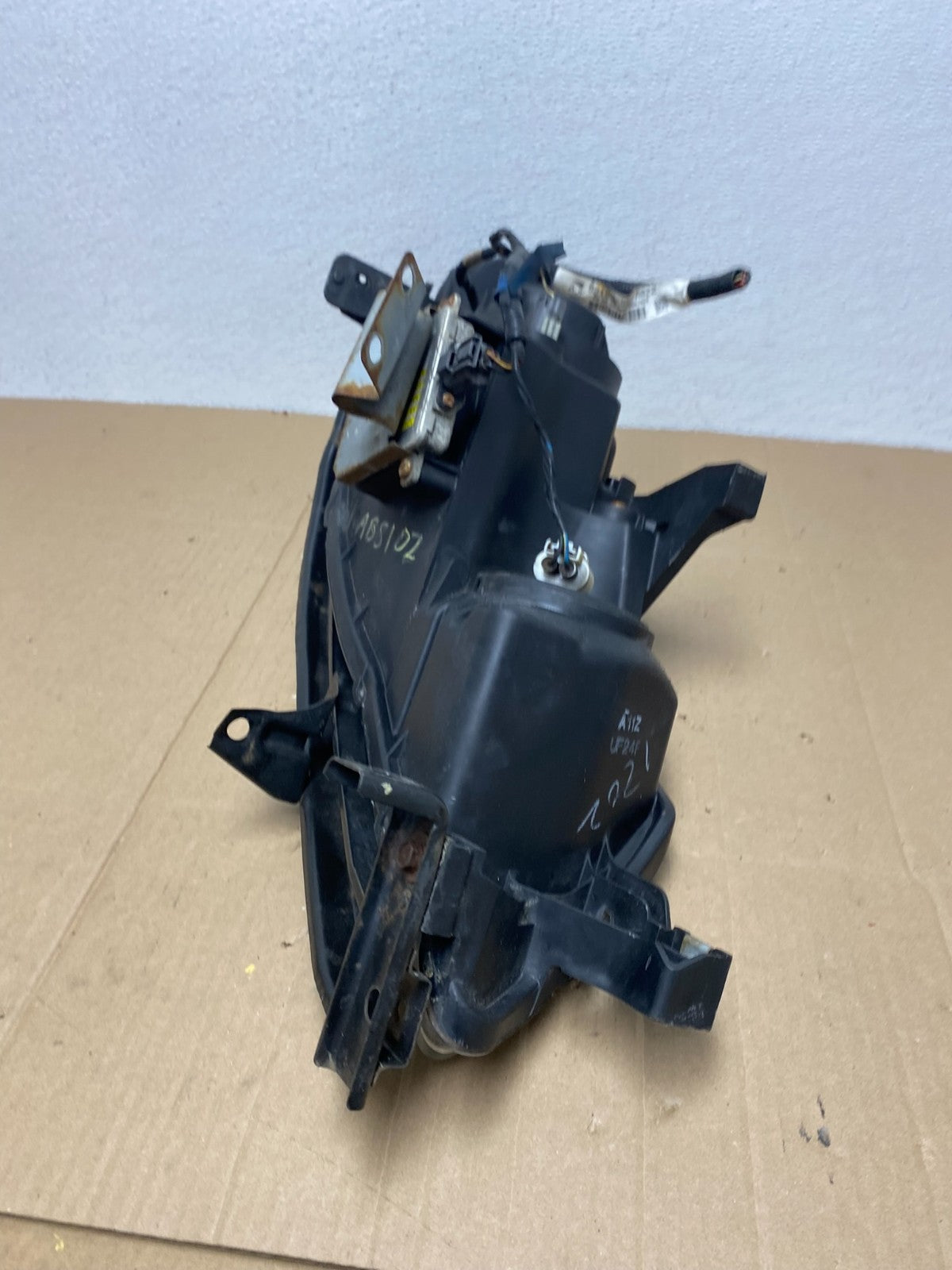 2004 2005 2006 Acura TL Headlight Left Driver LH Side Xenon HID AB8102 DW6