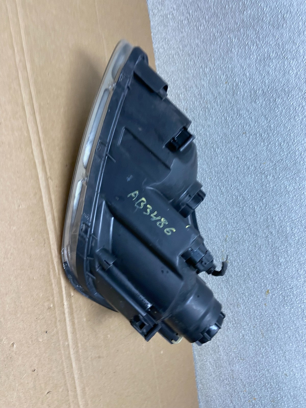 2007 - 2009 Kia Rondo Right Passenger RH Side Halogen Headlight Oem AB3486 DG7