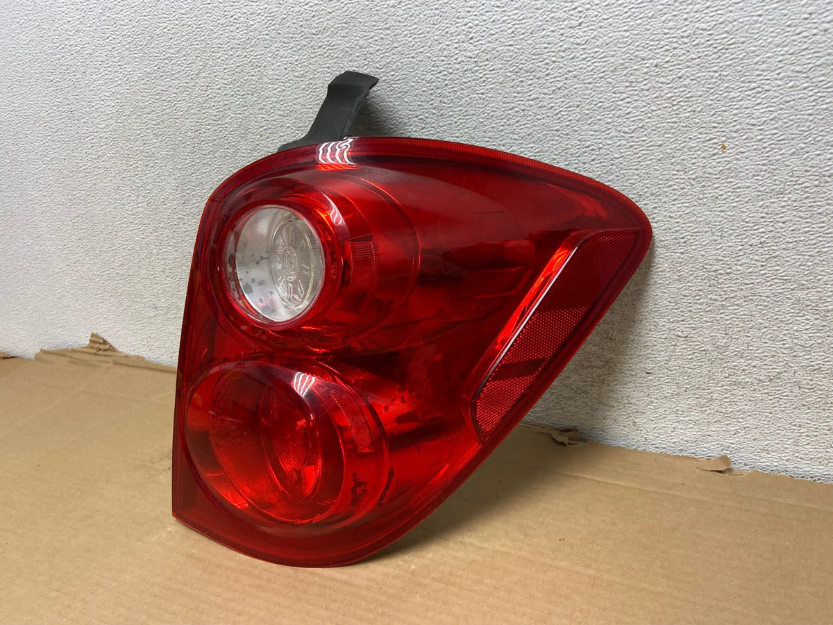 2010 to 2015 Chevrolet Equinox Right Passenger Rh Side Tail Light AG9155 LK2
