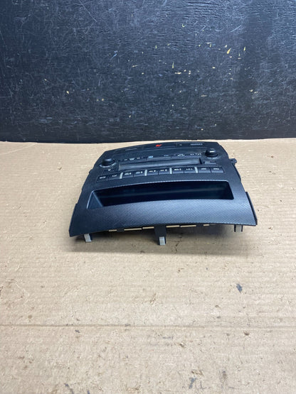 2007 to 2010 Mitsubishi Outlander Am Fm Cd Player Radio Receiver ah5382 DG3