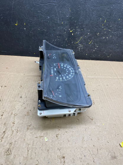 1998 to 2002 Lincoln Town Car Speedometer Gauge Cluster u4856 DG2