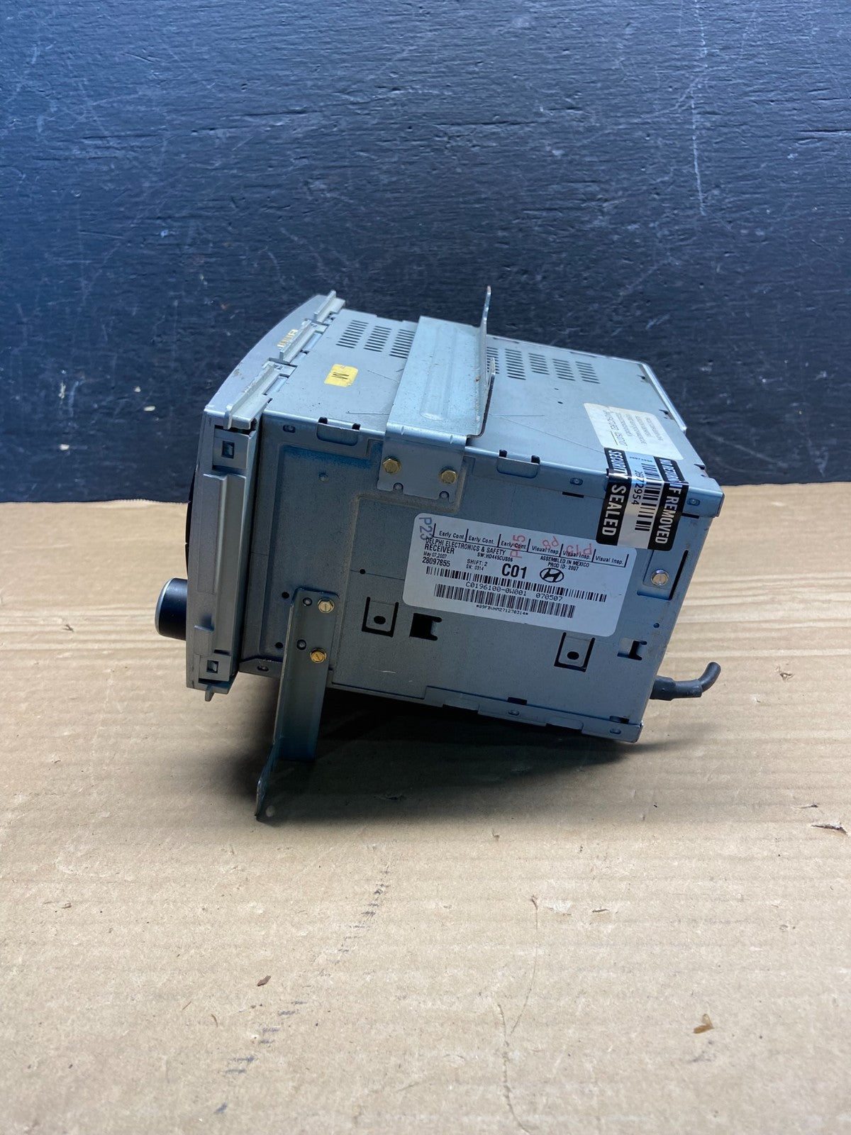 2007 to 2009 Hyundai Santa Fe AM/FM Radio CD Player ae4605 DG1