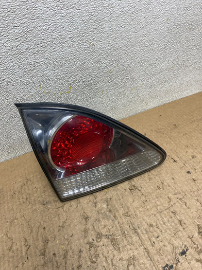 2000-2003 Lexus Rx300 Left Driver Lh Side Rear Inner Tail Light Oem W7922 DW2
