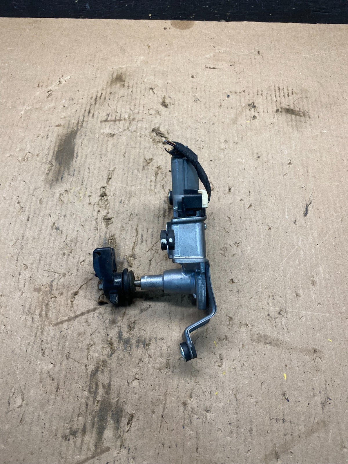 2014-2018 Jeep Cherokee Tailgate Back Door Rear Wiper Motor Wiper q9226 DG4