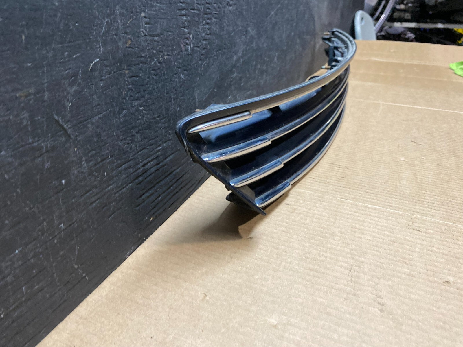 2002 to 2004 Lexus ES300 ES330 Front Upper Grill Grille F6606 DG12