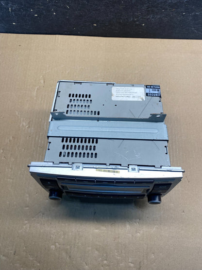 2007 to 2009 Hyundai Santa Fe AM/FM Radio CD Player AG1820 DG3