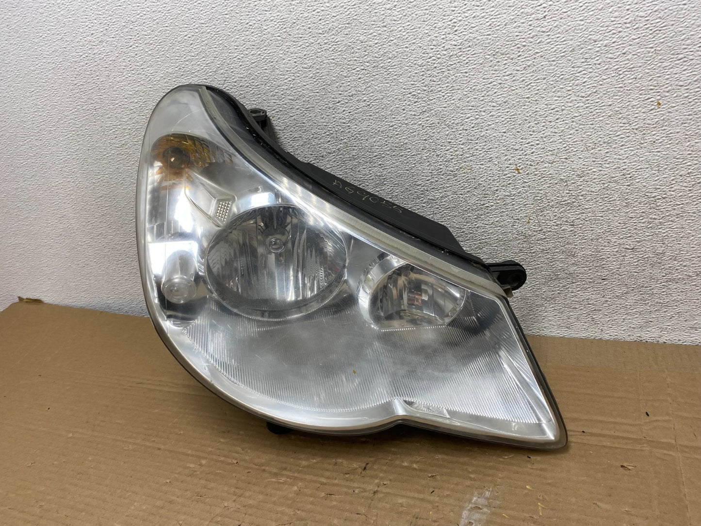 2007 to 2010 Chrysler Sebring Right Passenger RH Side Headlight AG9055 DW2