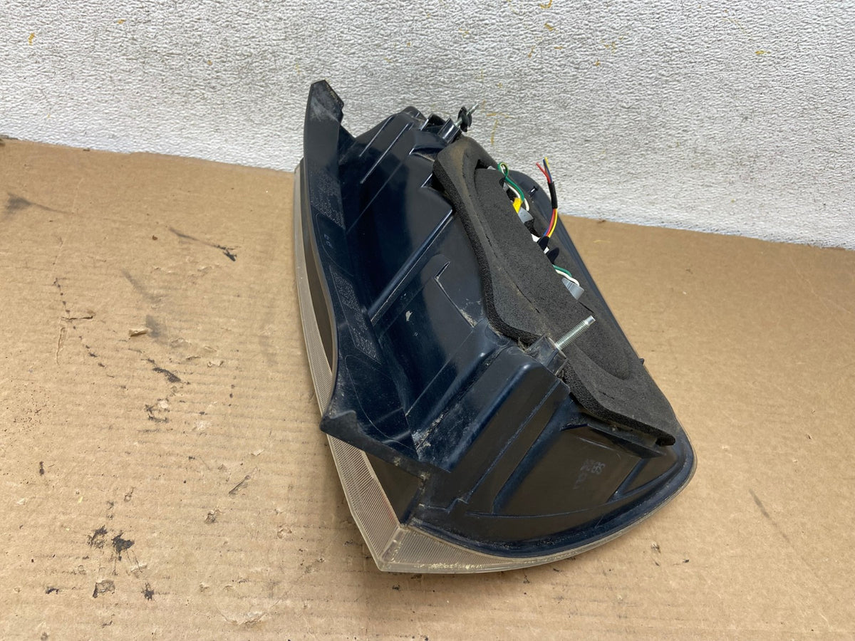 2004 2005 Toyota Prius Tail Light Left Driver Lh Side AH4324 LK5