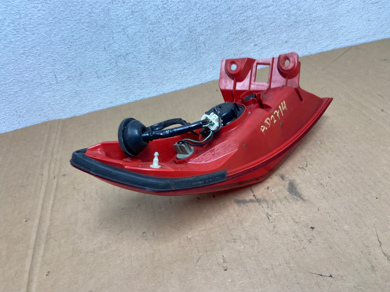 2003 to 2008 Infiniti FX35 FX45 Right Passenger RH Side Tail Light AD2714 LK6