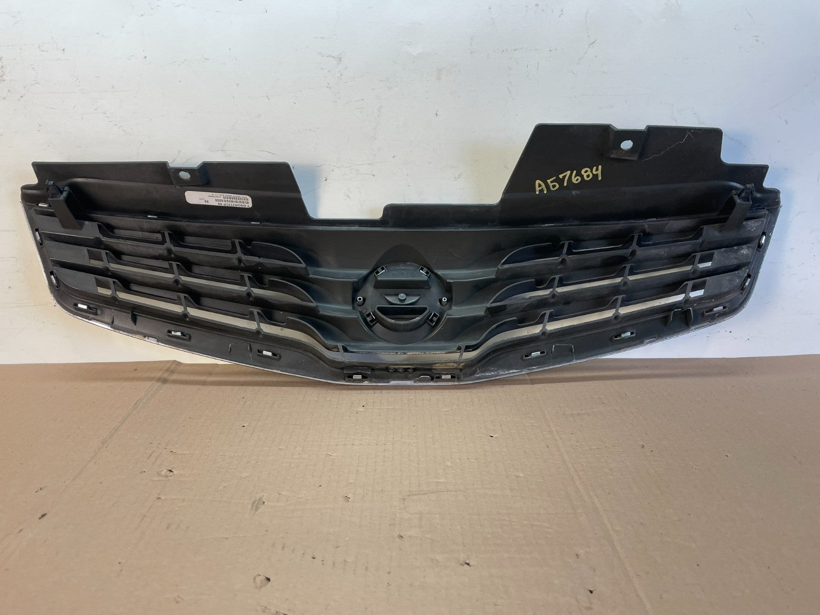 2010 to 2012 Nissan Sentra Front Upper Grill Grille Aftermarket AG7684 DG3