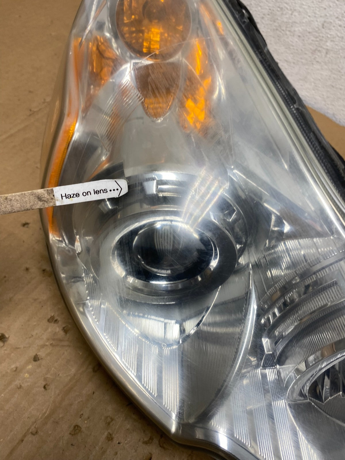 2010-2012 Subaru Legacy Outback Right Passenger Headlight AD2476 DW4