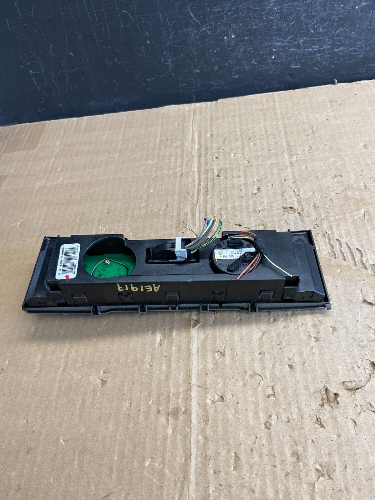 2003-2010 Range Rover L322 Center Clock Panel DSC Switch Control Power AE1917 DG4