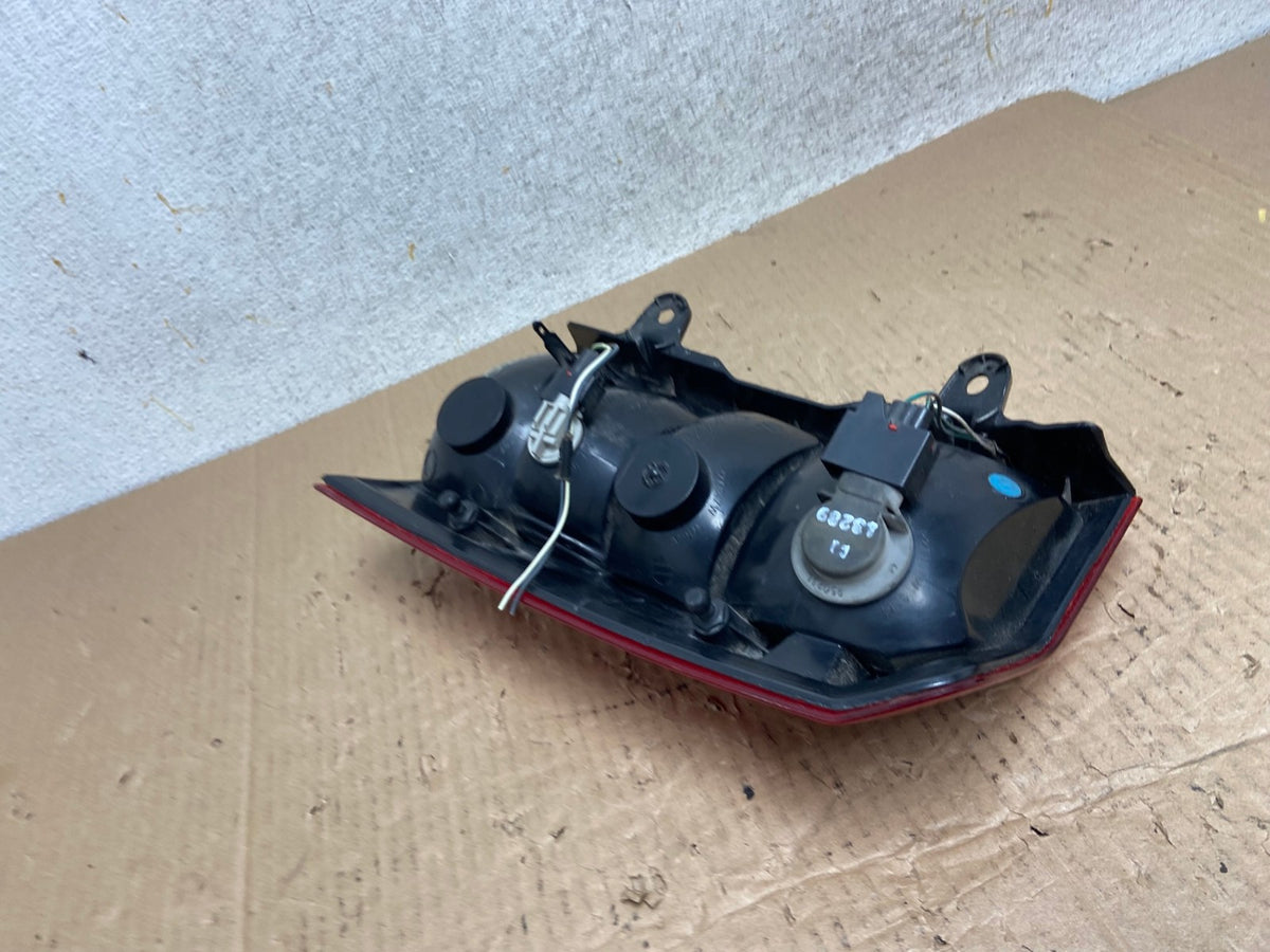 2008 to 2016 Jeep Patriot Left Lh Driver Side Tail Light AI1365 LK5