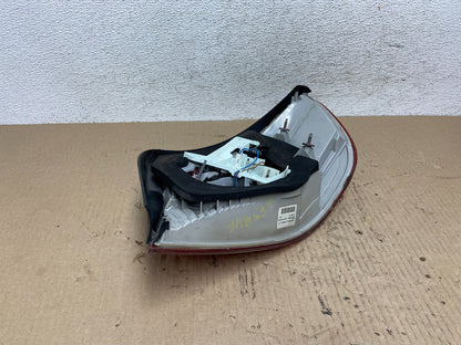 2007 - 2010 BMW M3 328i 335i Convertible Left Driver LH Tail Light AF5946 DW4