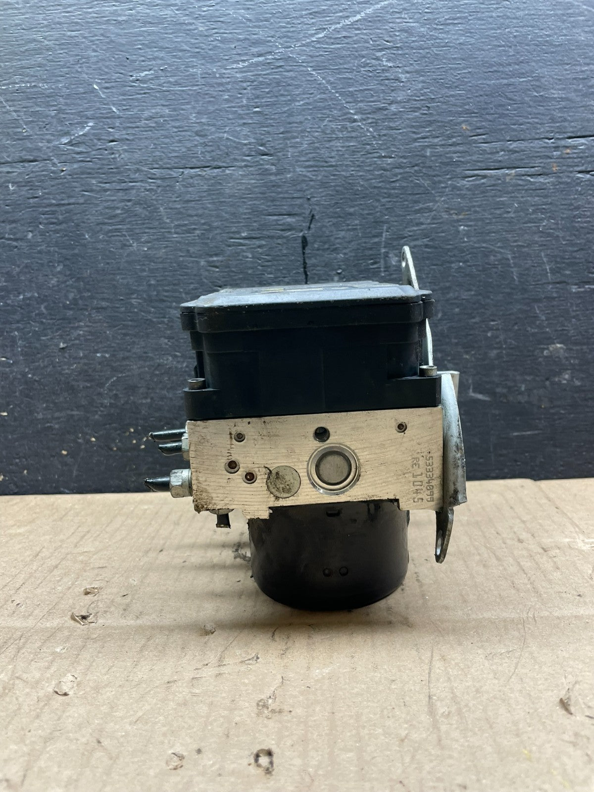 2006 BMW 325i ABS Anti-Lock Brake Pump 6774930-01 OEM R1777 DG3