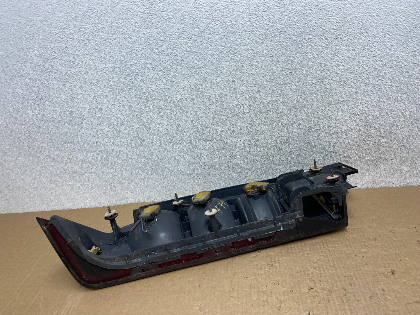 1982 to 1992 Chevrolet Camaro Right Passenger RH Side Tail Light AF7969 GD6