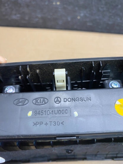 2011 to 2013 Kia Sorento Center Radio Climate Control Clock Trim af6550 DG5